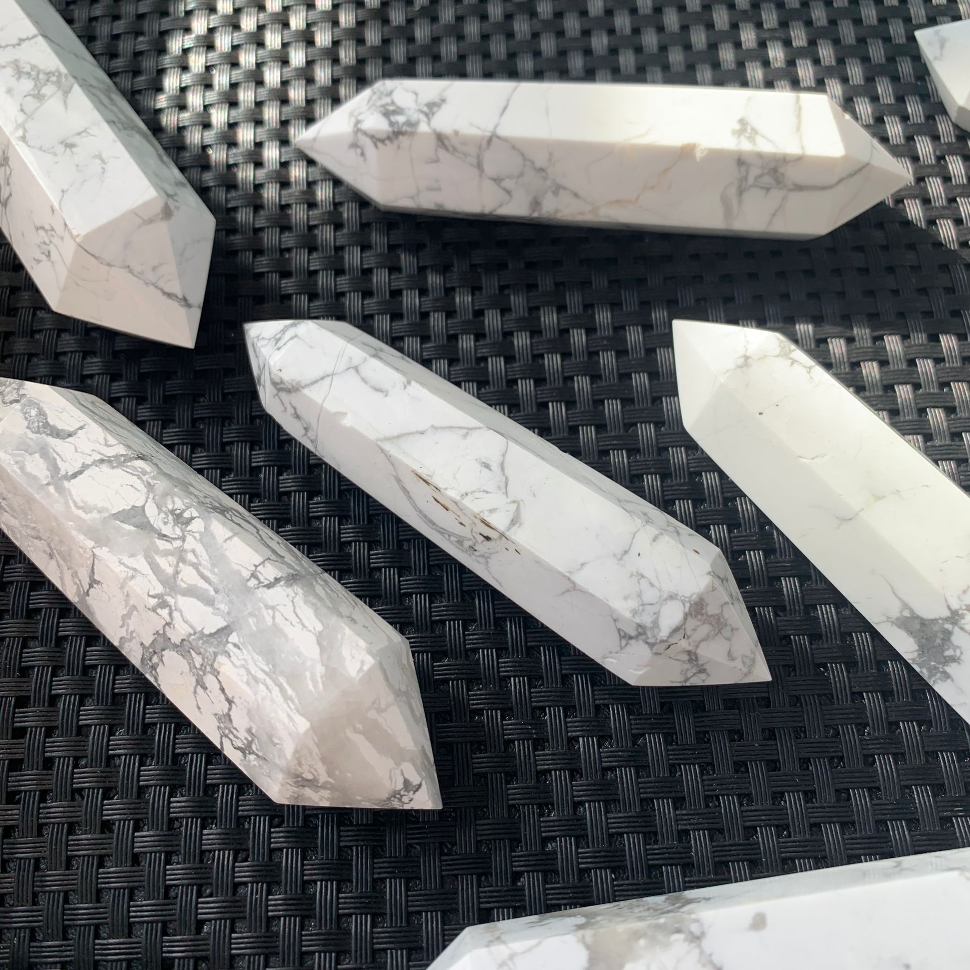 Double Terminals Howlite Point - crystal wholesale